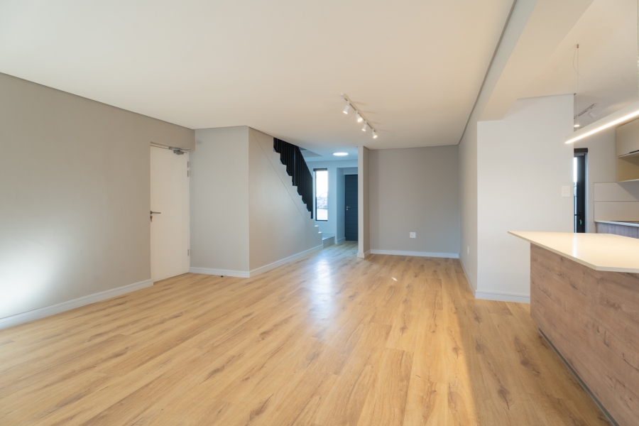 To Let 2 Bedroom Property for Rent in Newinbosch Western Cape